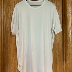 White Activewear Tunic Top - Old Navy - Size S Tall
